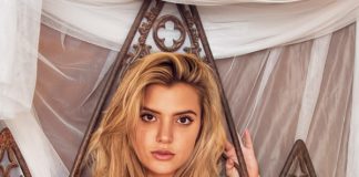 Alissa Violet Strips Naked On The Bed 2