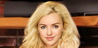 Peyton List Touches Her Pussy