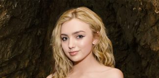 Peyton List Boobs In Bikini