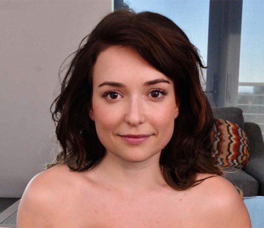 Milana Vayntrub Porn Fakes