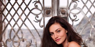 Phoebe Tonkin Pussy Pics