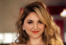 Julia Michaels Nude Fakes