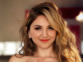 Julia Michaels Nude Fakes