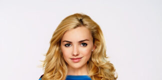 Peyton List Nude NSFW Cosplay