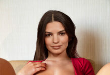 Emily Ratajkowski Pussy Pics