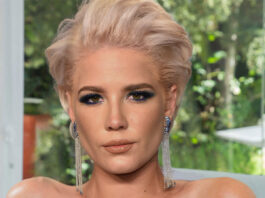 Halsey Posing Topless