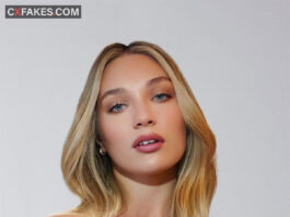 Maddie Ziegler Posing Topless