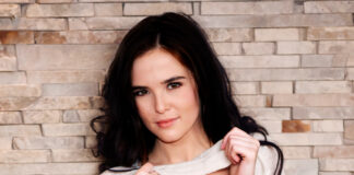Zoey Deutch Nude Fakes