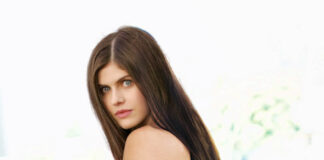 Alexandra Daddario Sex Scenes