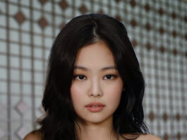 Jennie Blackpink Topless