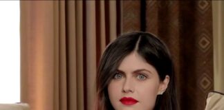 Alexandra Daddario Masturbating