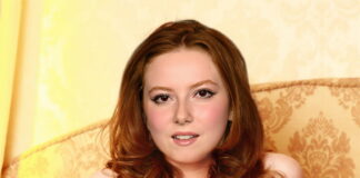 Francesca Capaldi Nude Fakes