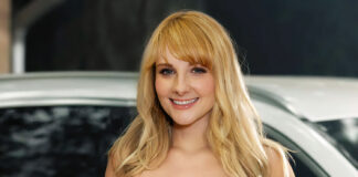 Melissa Rauch Full Frontal Nudity