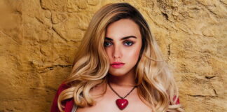 Peyton List Full Frontal Nudity