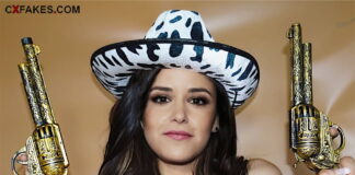 Melissa Fumero Nude Selfies