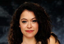 Tatiana Maslany Posing Topless