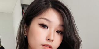 Hyoon Nude Selfies Released