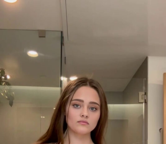 Lizzy Greene Nude Onlyfans Leaked Videos