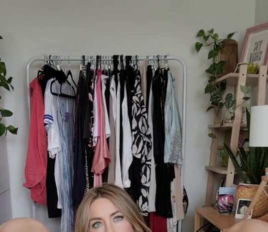 Jennifer Aniston Pussy Masturbation Porn Video