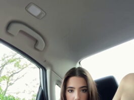 Charli D’Amelio Nude Masturbating In Car Video